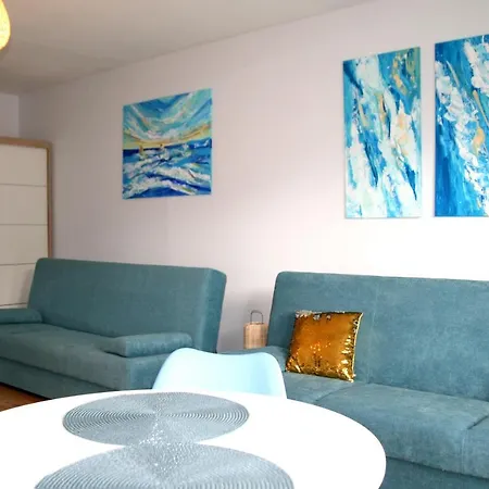 El - Balkon Z Widokiem Na Morze & Bezplatny Parking グディニャ